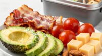 travel friendly keto snacks